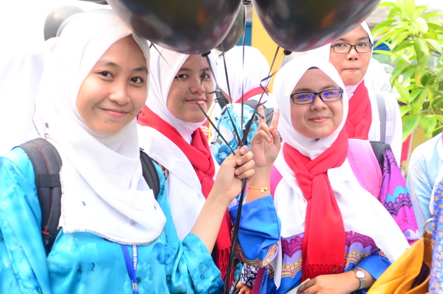 210 DSC 3109